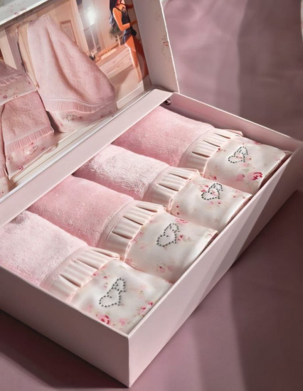 Набор махровых полотенец