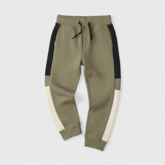 Спортивные брюки