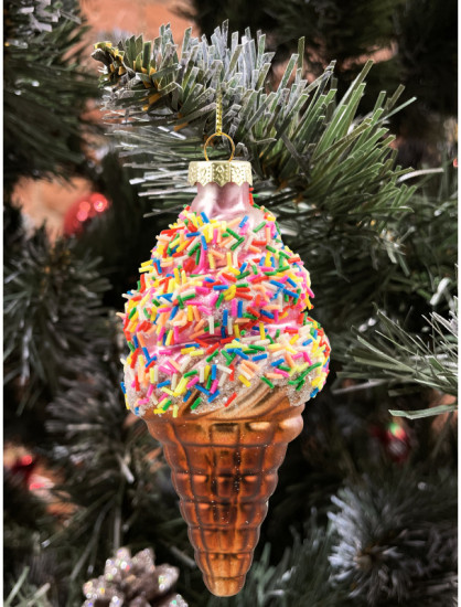 Игрушка ёлочная «Вкусный рожок»