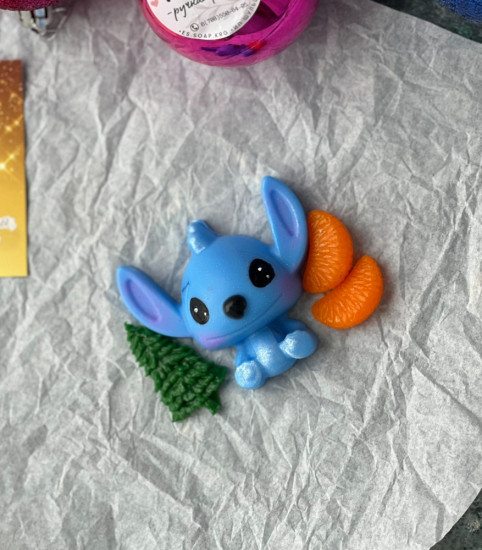 Мыло ручной работы новогоднее «Стич»