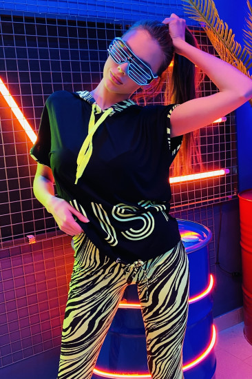 Футболка женская