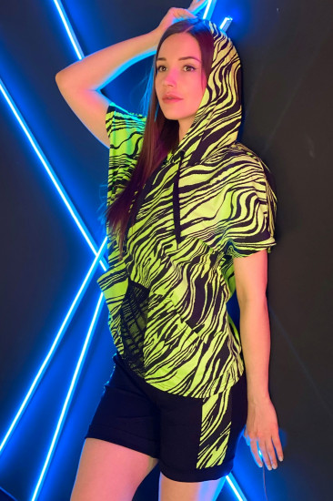 Футболка женская