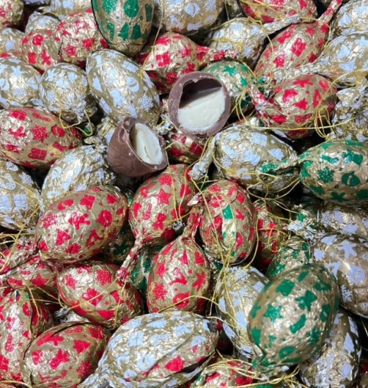 Шоколадные конфеты с начинкой «Шишки разноцветные новогодние»