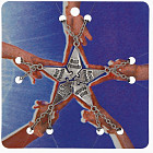 серебристый