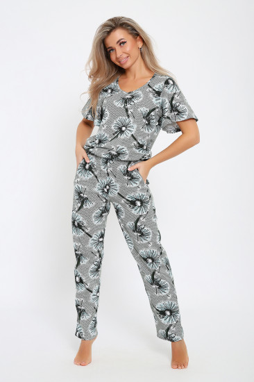 Костюм женский