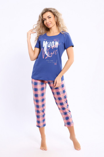 Костюм женский