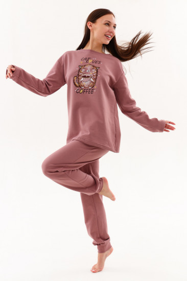 Костюм женский