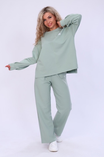 Костюм женский