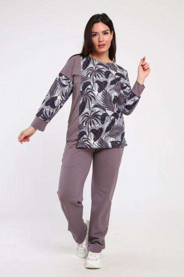 Костюм женский