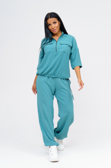 Костюм женский