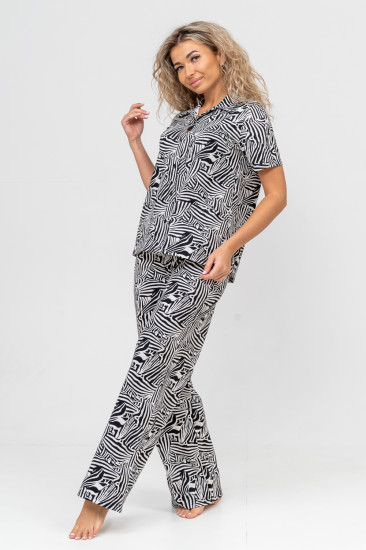 Костюм женский