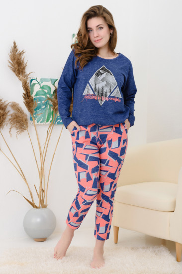 Костюм женский