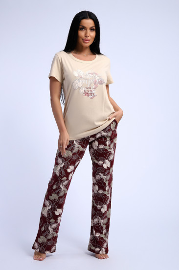 Костюм женский