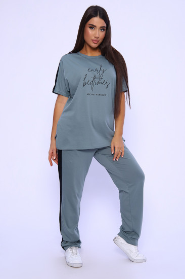 Костюм женский