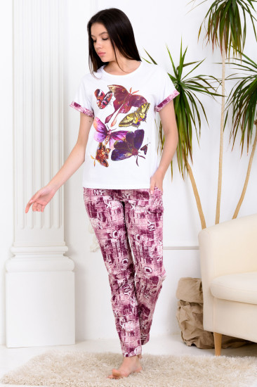 Костюм женский