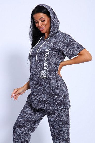 Костюм женский