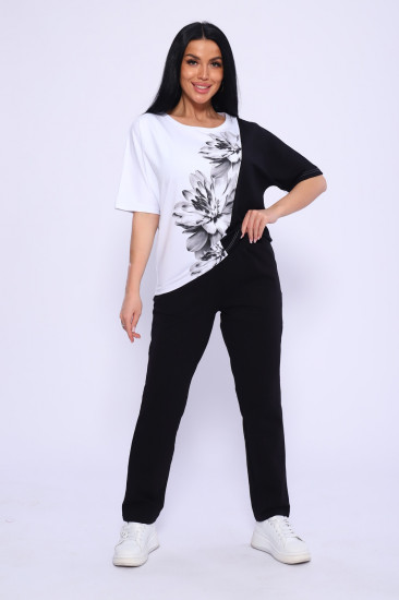 Костюм женский