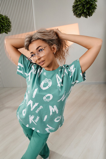 Костюм женский