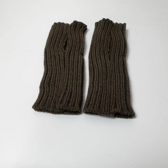 Варежки-митенки вязаные