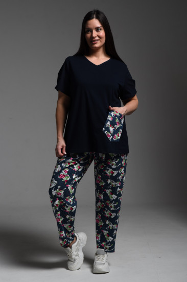 Костюм женский