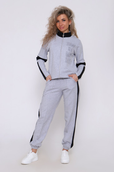 Костюм женский