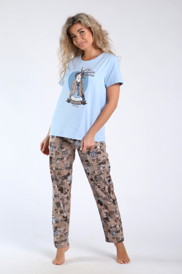 Костюм женский