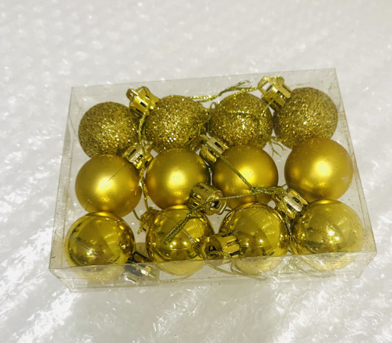 Набор елочных шаров