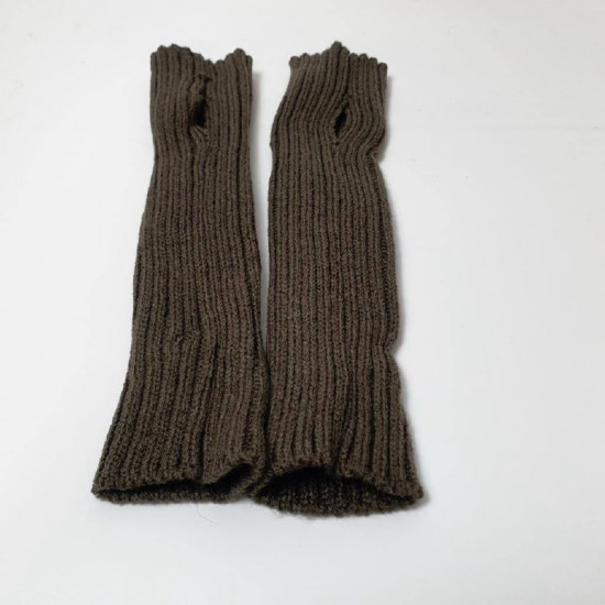 Варежки-митенки вязаные удлинённые
