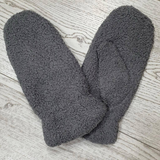 Варежки зимние женские