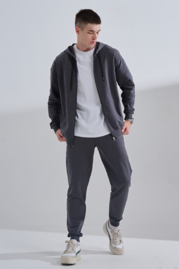 Костюм мужской