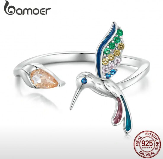 Кольцо из серебра с фианитами «Колибри»