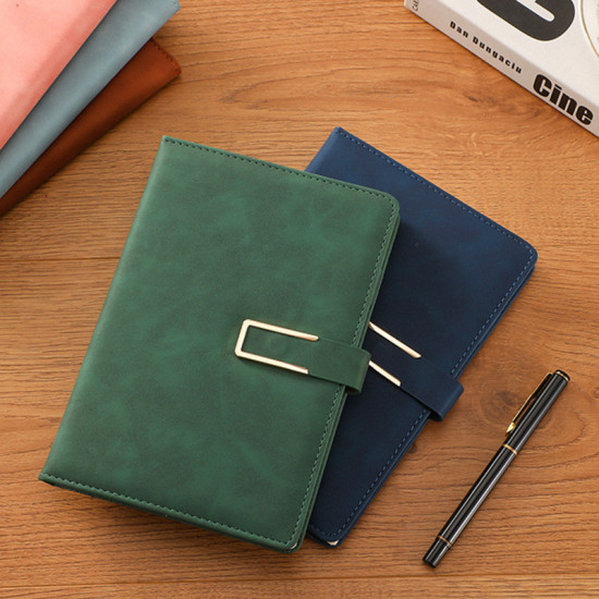 Ежедневник-блокнот