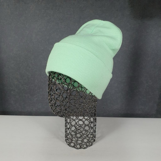 Шапка-лопатка спортивная