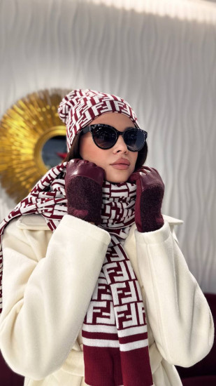 Комплект «Шапка-лопатка двойной вязки с шарфом»