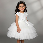 бело-серебристый