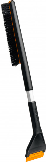 Щетка от снега со скребком «Plus»