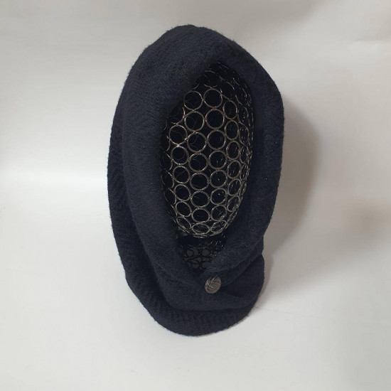 Капор-мини на пуговице со стразами по ободку