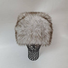 серо-коричневый