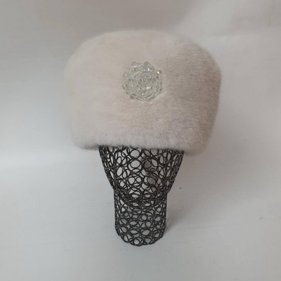 Кубанка «Брошь со стразами»