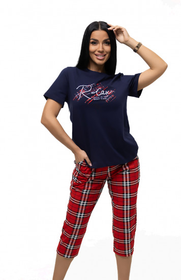 Костюм женский