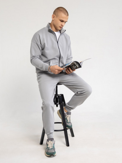 Костюм мужской