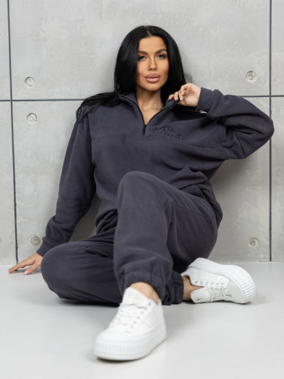 Костюм женский