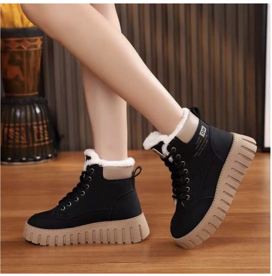 Ботинки женские