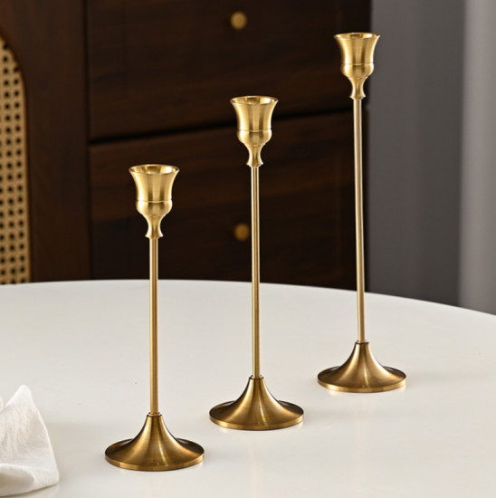 Набор подсвечников