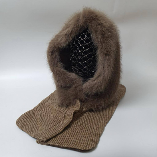 Капор женский