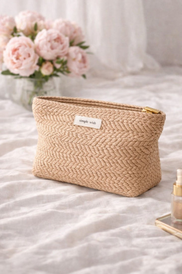 Косметичка плетёная на молнии