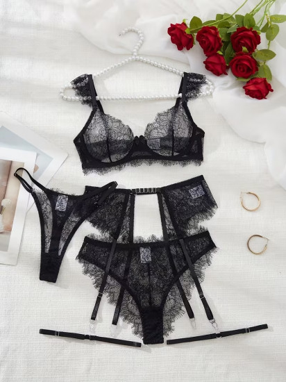 Комплект нижнего белья