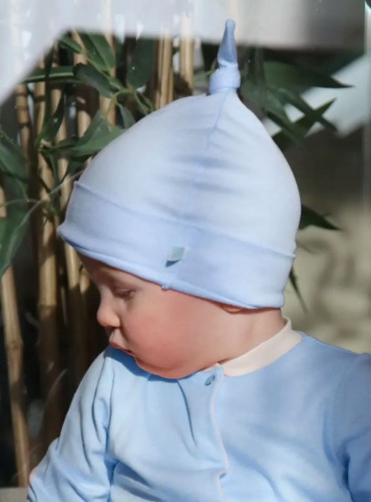 Шапочка с отворотом «Узелок»