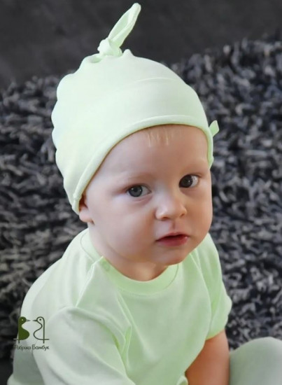 Шапочка с отворотом «Узелок»