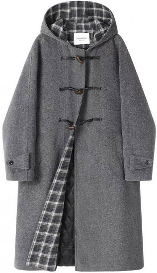 Демисезонное пальто с капюшоном